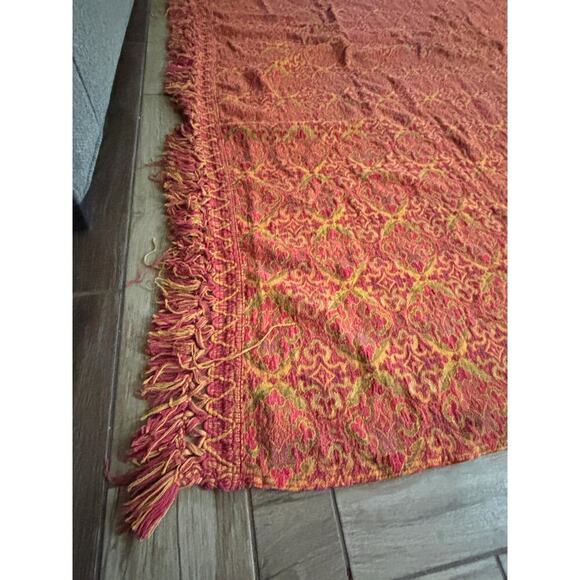 VTG 1970s Damask Bedspread Red Brocade Fringe Edging 78"x100" Boho Full Bedding - Picture 7 of 14